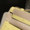 ostrich kelly pochette 1Z/Jaune Poussin  